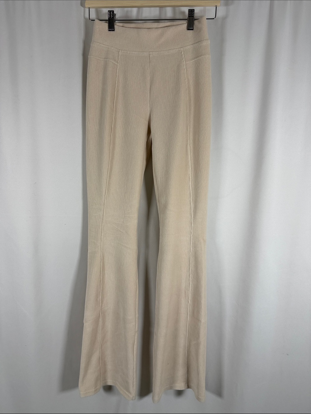 Aerie Women's High-Waist Cream Bootcut Pants